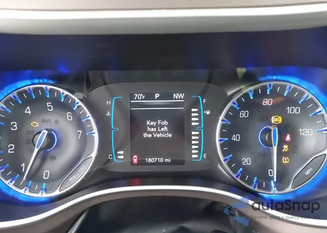 2017 Chrysler Pacifica Touring L из США, поврежденный, VIN 2C4RC1BG2HR526422